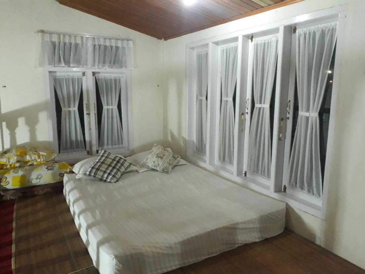 Bumimi Homestay Painan Exterior photo
